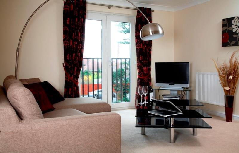 Basingstoke Apartments - Westlands House, City Centre, Home-From-Home Eksteriør billede